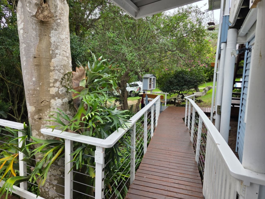 2 Bedroom Property for Sale in Brenton On Lake Western Cape